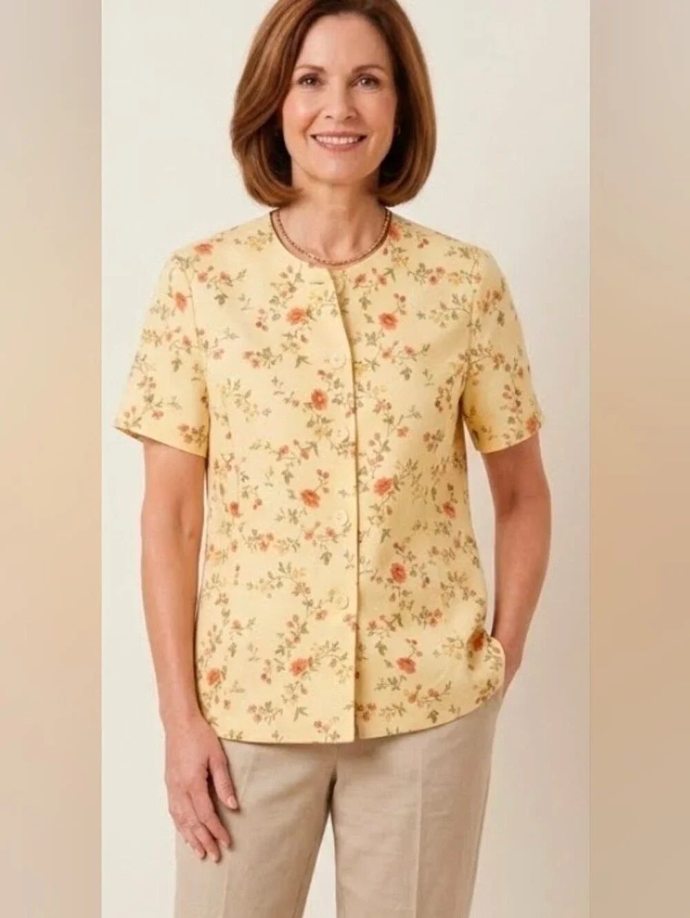 Vtg Sensus Cream Floral Print Button-Up Blouse Shirt Size 12 ShrtSlve Collarless